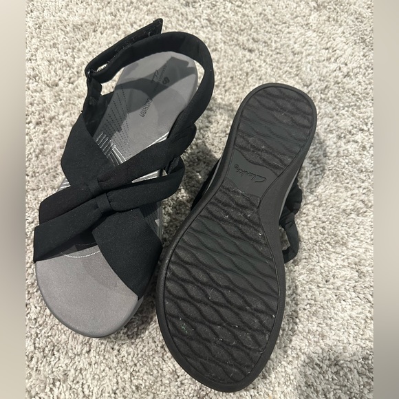 Clark’s Sandals - Picture 4 of 4